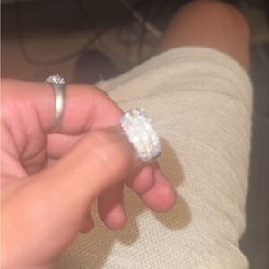 Elegant Silver Diamond Ring